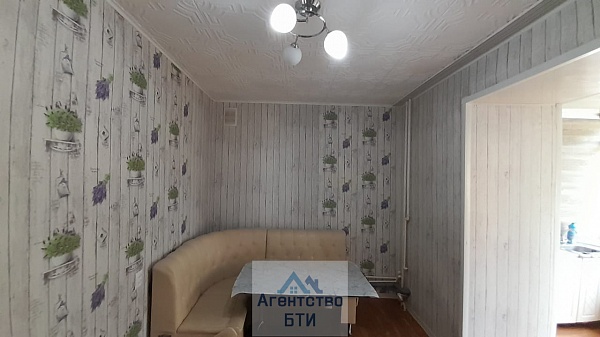 2-к квартира, 49 кв.м., Верхне-Набережная ул., 19 2-к квартира, 49 кв.м., Верхне-Набережная ул., 19