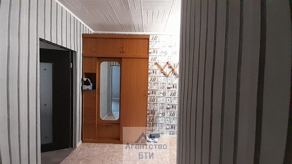2-к квартира, 49 кв.м., Верхне-Набережная ул., 19 2-к квартира, 49 кв.м., Верхне-Набережная ул., 19
