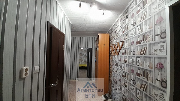 2-к квартира, 49 кв.м., Верхне-Набережная ул., 19 2-к квартира, 49 кв.м., Верхне-Набережная ул., 19